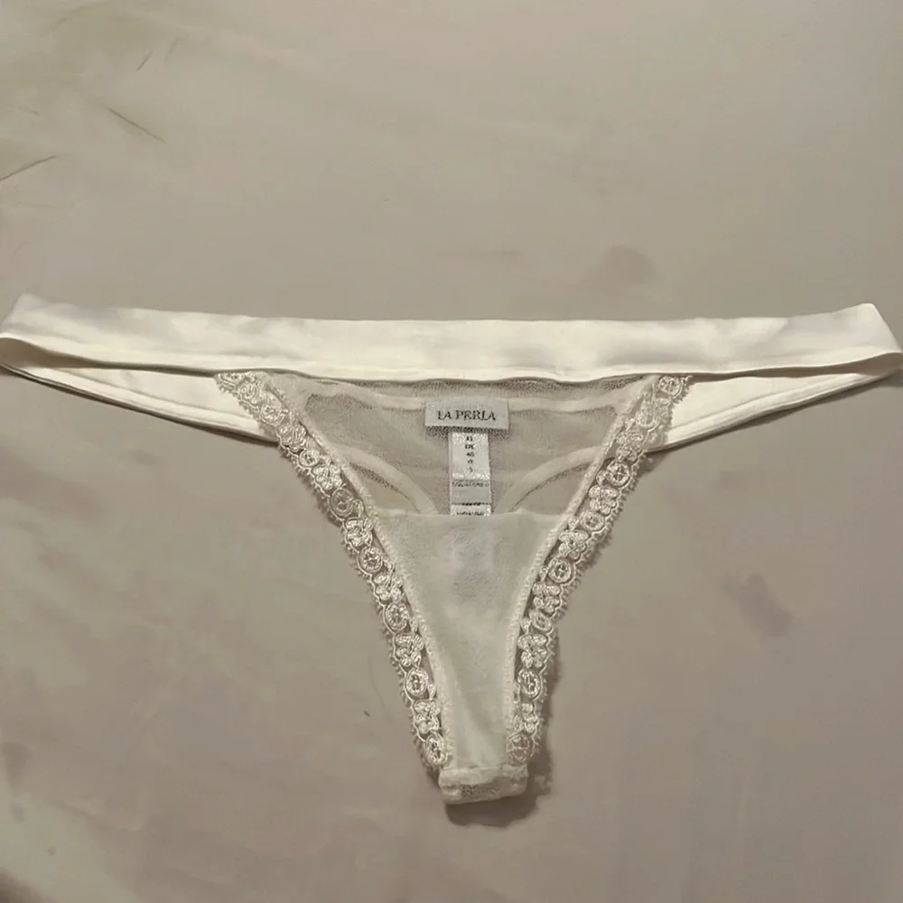 La Perla white thong. NWOT - Picture 1 of 8